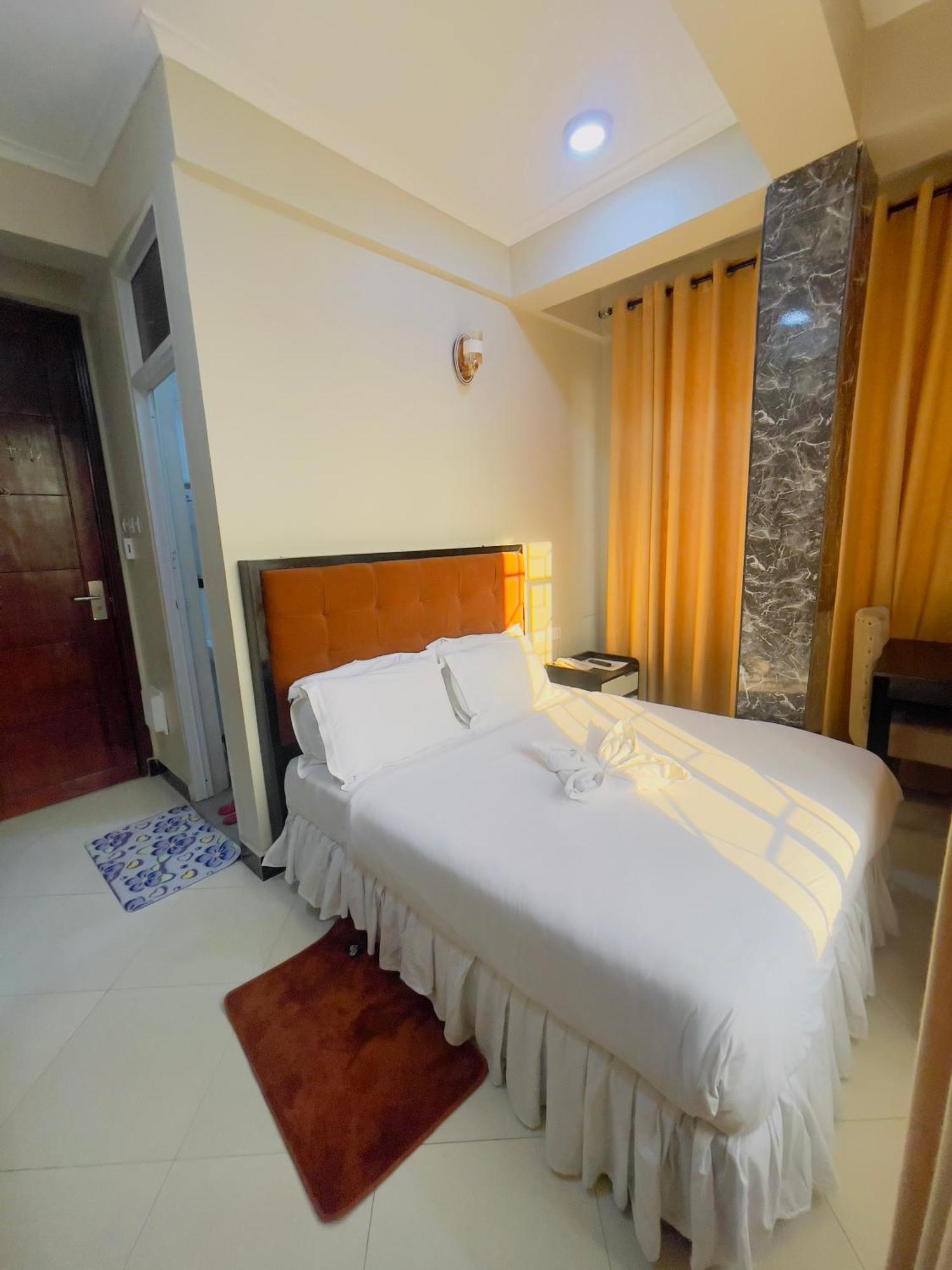 Diary Hotel Дар-эс-Саламе Экстерьер фото